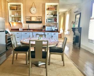 THE FARMHOUSE private apartments - 8