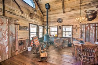 Rustic Powersville Cabin Secluded Countryside! - - 4