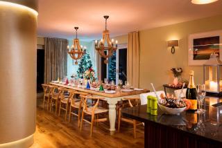 Herons House Sleeps 12, heated Pool, hot tub, sauna, games room 5 Star! - 3