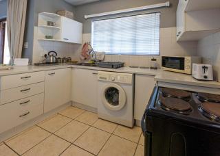 Lyndo's Cove, Close to the WATERFRONT, Nautilus Cove security complex - 5