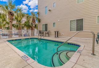 Ocean Breeze Luxury Villas 3D, Nicely Updated! Across From The Ocean! Sleeps 18 ! - Myrtle Beach - 5