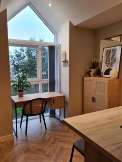 Modern 1 bed apartment next to beach and golf course - 2