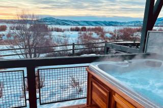 Walkable Park Mountain Getaway Hot Tub and Views! - Park City - 8