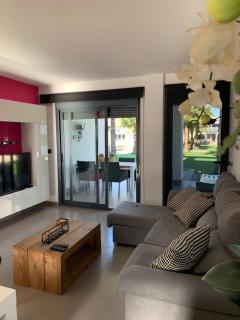 OASIS BEACH LA ZENIA BOULEVARD gelijkvloers - 4