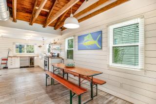 That Place Cottage A - Folly Beach - 1