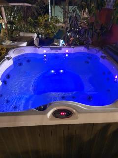 Majestic Villa by the Beach Heated Private Pool & Jacuzzi - Benalmádena - 6