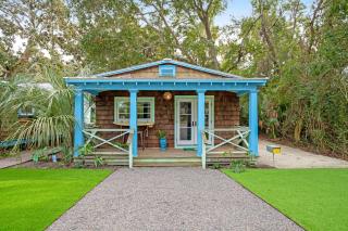 The Compound - 3 Cottages - Folly Beach - 0