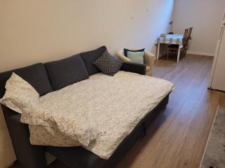 Charming modern country unit for rent - 3