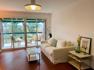 Charmant T3 au milieu des pins, terrasse sud, vue mer, plage à pieds, fibre et garage privé inclus - Les Lecques - 6