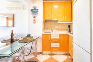Sunny Seaside Apartment - Arroyo de la Miel - 1