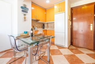 Sunny Seaside Apartment - Arroyo de la Miel - 4