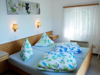Holiday Home Christa by Interhome - Bissone - 5