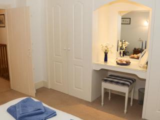Coachmans Cottage - 1