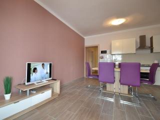 Apartment Ana-2 by Interhome - 6