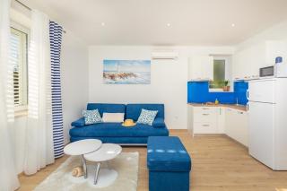 Apartments Red and Blue - Mlini - 8