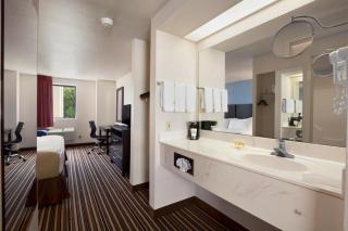 Quality Inn & Suites Round Rock - 8