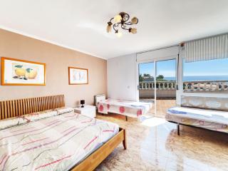 Villa Macedonia by Interhome - Lloret de Mar - 2