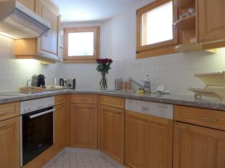Apartment Chesa Fuolla Verda A8 by Interhome - Celerina - 9