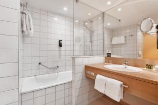 H+ Hotel Bochum - Bochum - 6