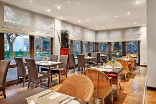 H+ Hotel Bochum - Bochum - 9