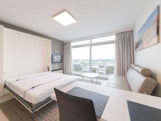 Studio Studio Zeezicht by Interhome - Bredene - 2