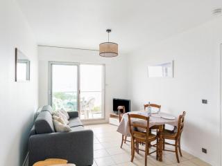 Apartment Claire-2 by Interhome - 2