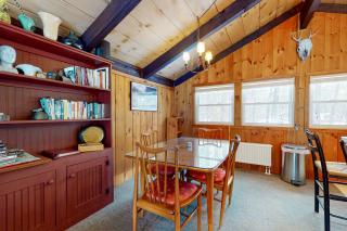 7 Merrimeeting Chalet - 5
