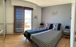 Appt 4 pers, centre-ville tout à pieds, plage 300m, aperçu mer, très calme parking privé, possibilité garage et location vélos électriques - 4