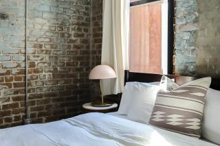 The Grant by Black Swan - Savannah - 0