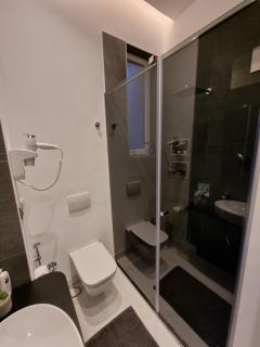 Unique and luxury apartment Sarajevo with balcony - Sarajevo - 3