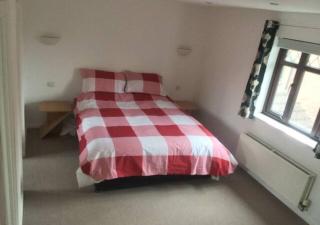 6 Bedroom House For Corporate Stays in Kettering - Kettering - 5