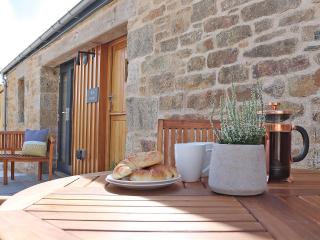 The Stable, Boskensoe Barns - Falmouth - 0