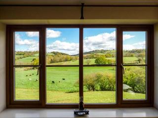 Glebe Farm Cottage - Pontnewydd - 4