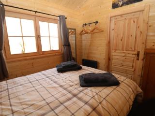 The Shooting Lodge - 1