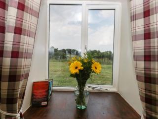 Stable Cottage - Staintondale - 2