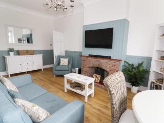 Flat 1, Cambridge Court - Frinton-on-Sea - 8