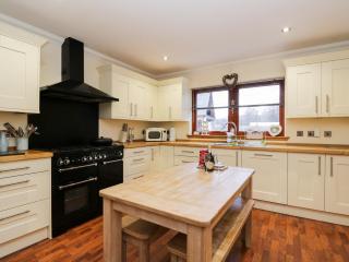 Riverbank House - Roybridge - 1