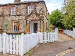 3 Station Cottages - Wymondham - 0