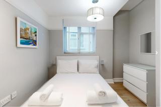 Super 1 Bedroom Flat in Hendon near Middlesex University with private parking - Hendon - 3