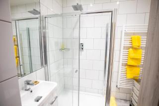 Nadler House 3 Bed Basement Apartment - Norwich - 2