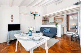 Happy House Bregovita by Irundo - 2