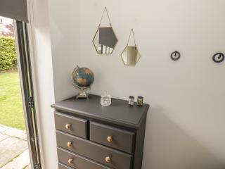 Cornerways - 8