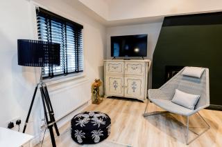 Large Modern 2 Bedroom Queen Street Apartment - Norwich - 1