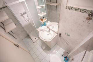 Le Suquet Style III by Connexion - Cannes - 8