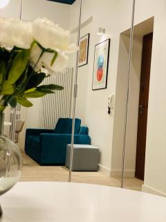 1 syp, Kawa Vertuo, kosmetyki Ada, 3 min Metro Wilenska, by VisitWarsaw Apartments - Warsaw - 0