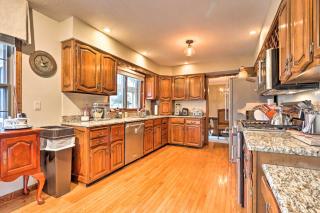Spacious Home with Pond about 13 Mi to Columbia! - - 3