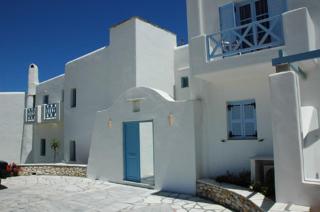 Captain's Rocks Hotel - Chrissi Akti - 1