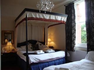 Ascot House - York - 8