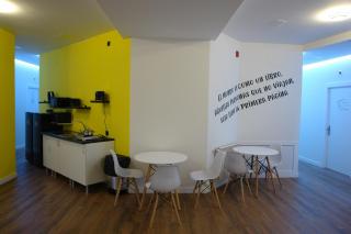 Hostel Trovadores - Burgos - 0