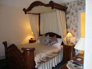 Ascot House - York - 1